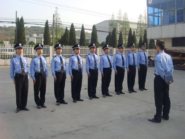 江陰江南模塑集團保安服務